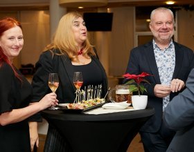 Kateřina Neumannová, česká olympionička a Jan Smigmátor, český swingový zpěvák (4)